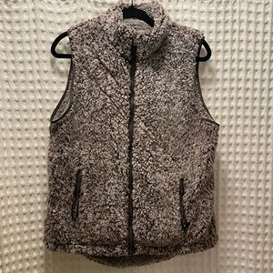 Entro Fluffy Cozy Gray Zip-Up Vest